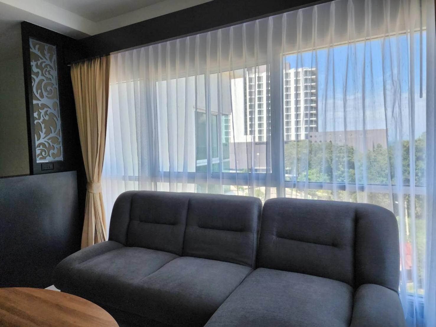 Lhc Hotel And Resort Pattaya Luaran gambar