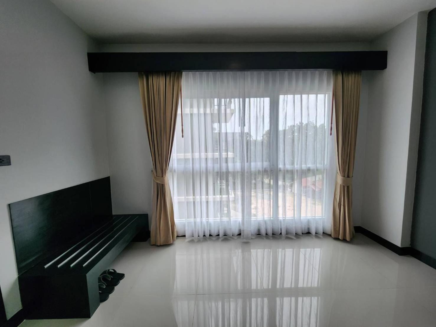 Lhc Hotel And Resort Pattaya Luaran gambar