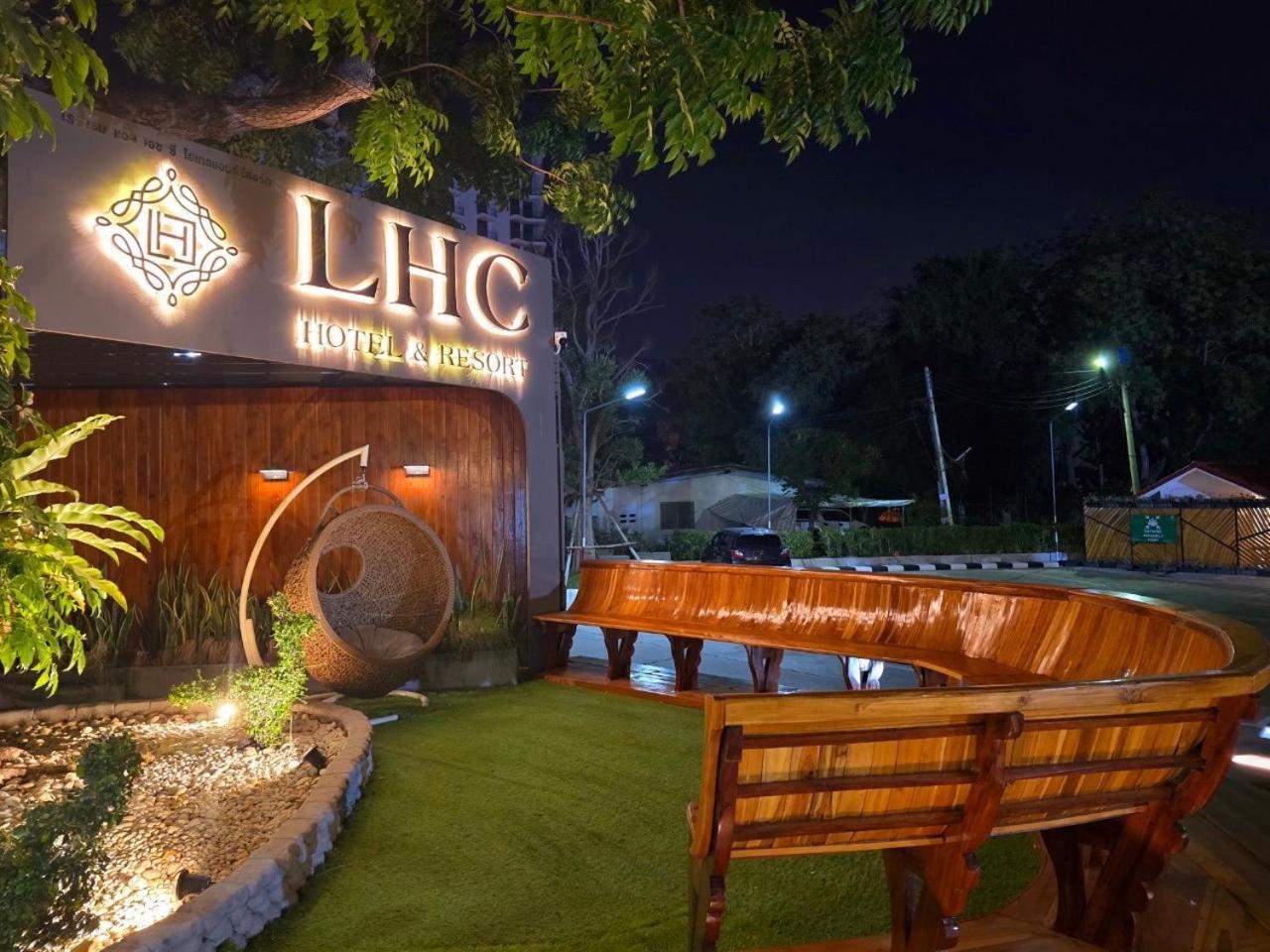 Lhc Hotel And Resort Pattaya Luaran gambar
